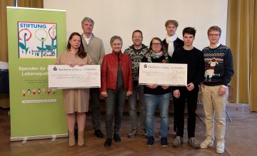 spendenuebergabe25